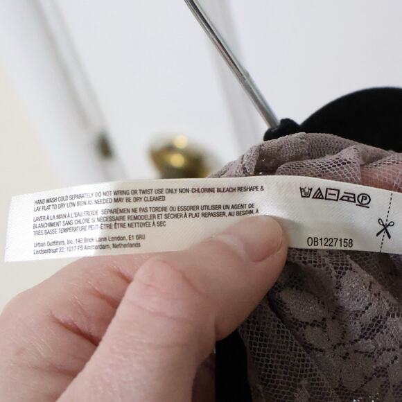 Free People Intimately Lady Lux Layering Sheer Floral Long Sleeve Top L Boho - Picture 6 of 7